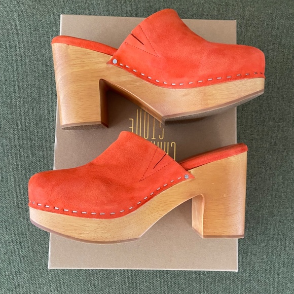 Charlotte Stone Marlo in Tangerine (excellent condition) - Picture 6 of 11